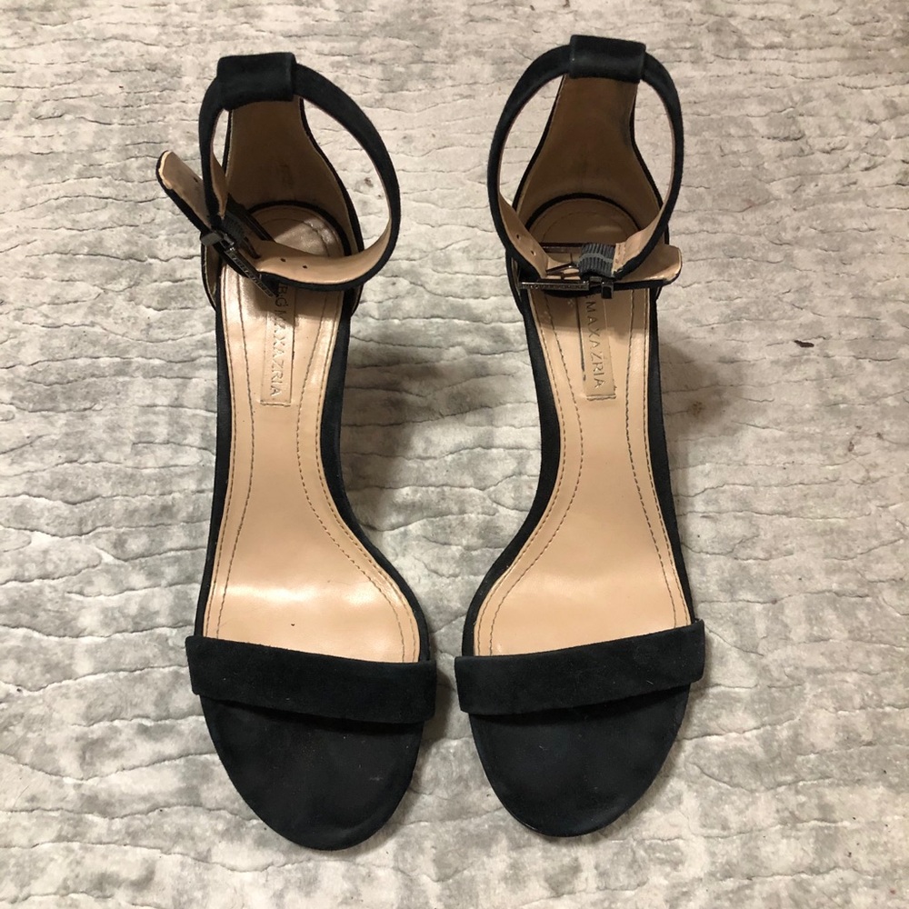Bcbg black heel